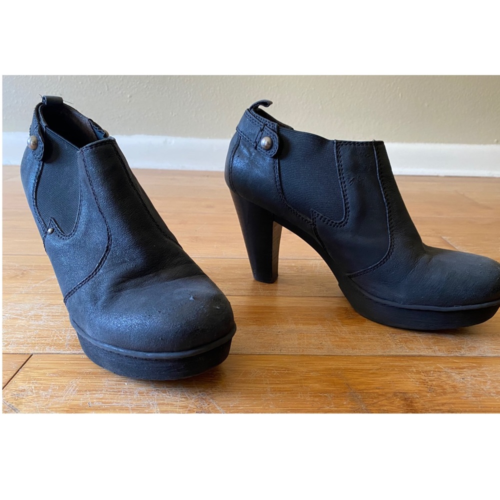 ♡ DSW Nicole Booties ♡